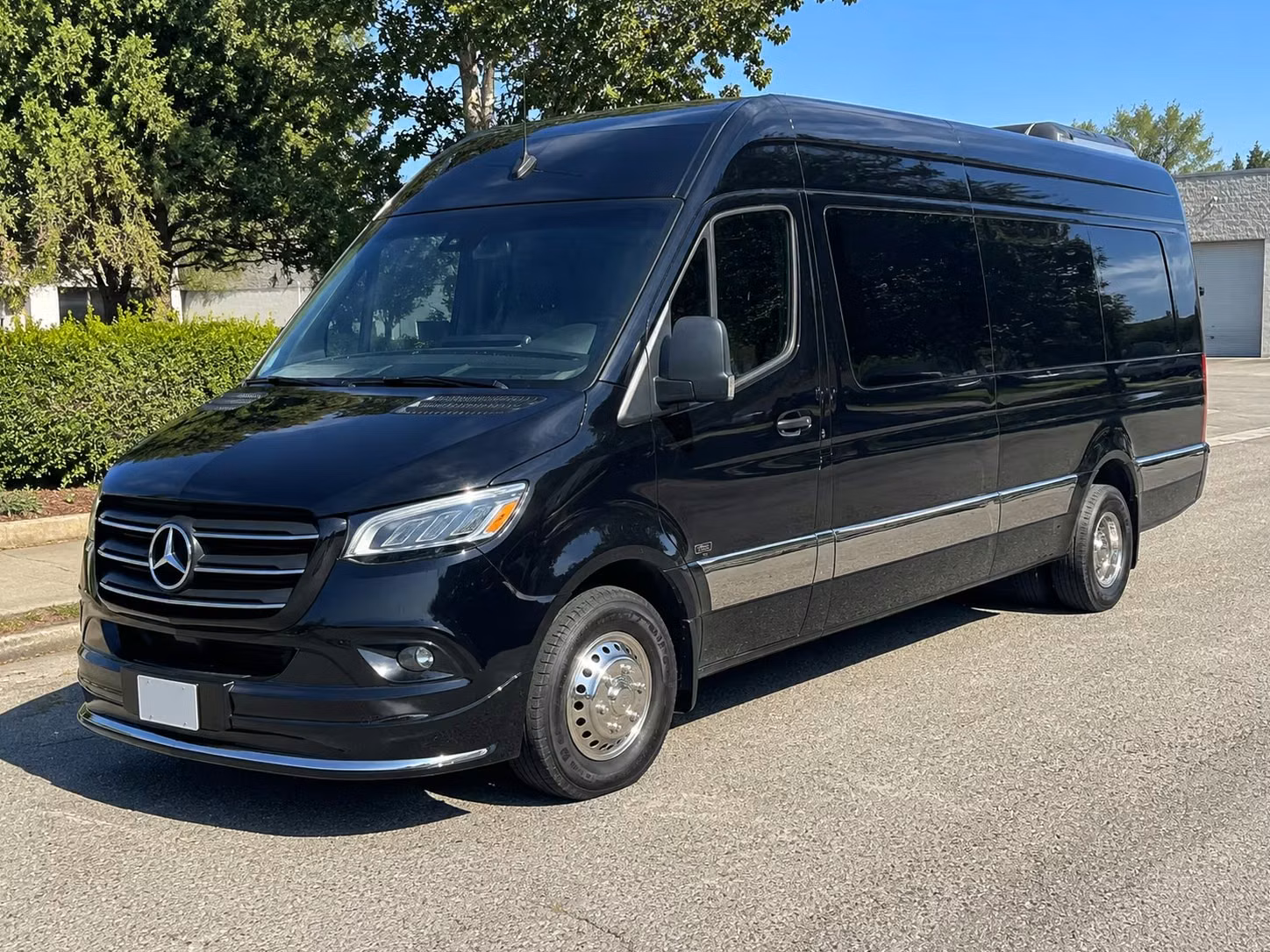 manchester airport transfer shuttle bus services